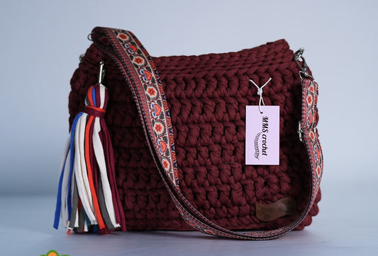 Women Handbag - Handcraft (28x22cm)